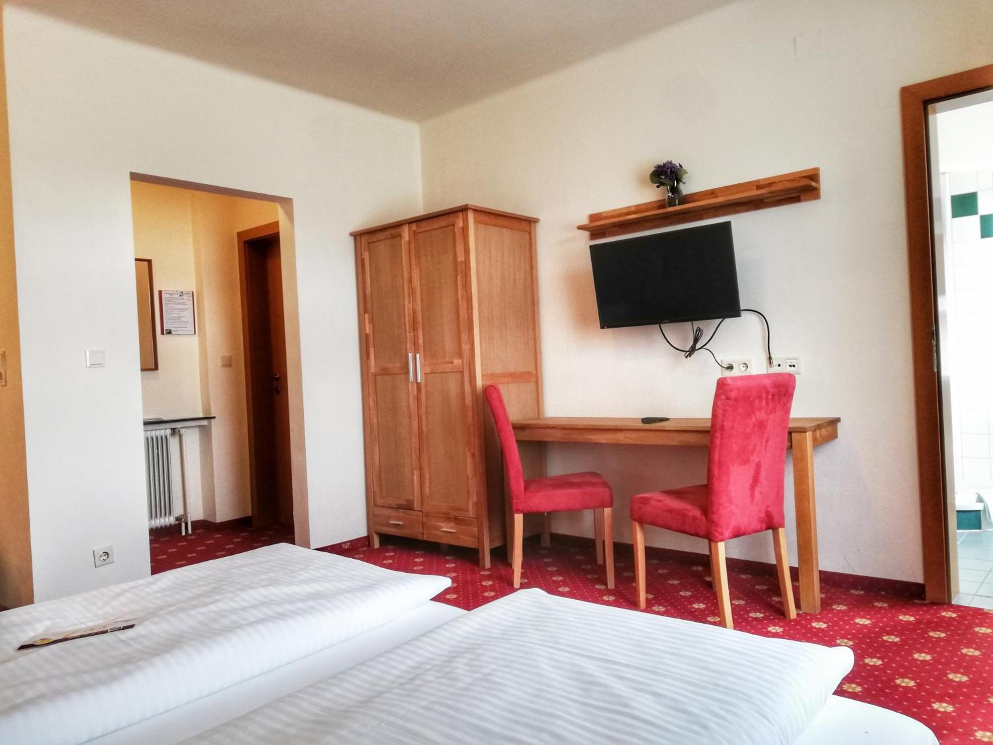 Familie Zuser Hotel Garni มิตแตร์บาค ภายนอก รูปภาพ