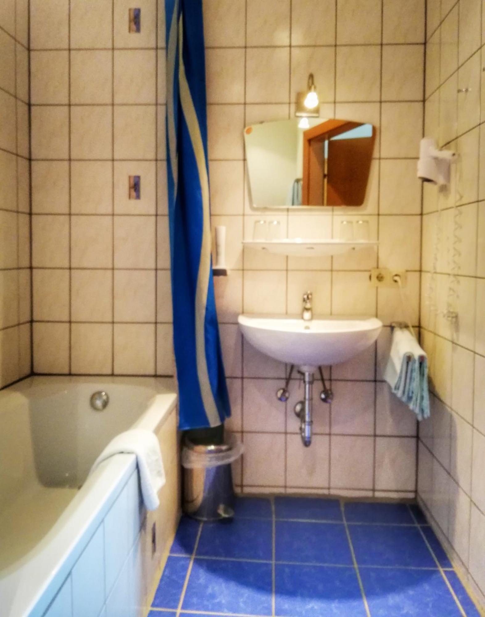 Familie Zuser Hotel Garni มิตแตร์บาค ภายนอก รูปภาพ