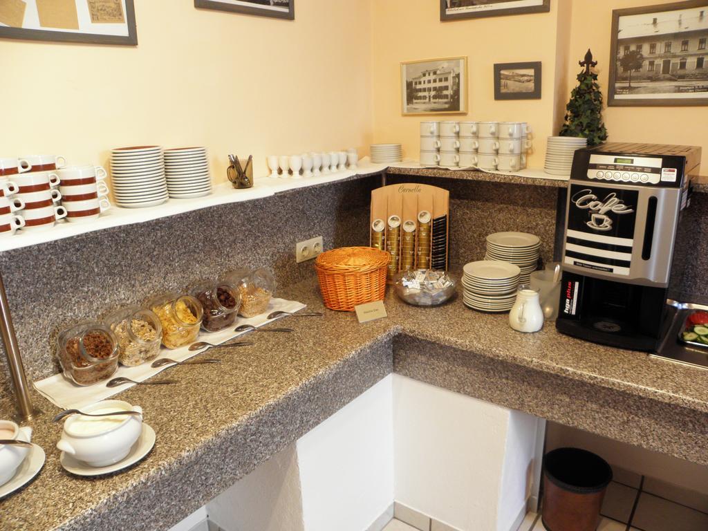 Familie Zuser Hotel Garni มิตแตร์บาค ภายนอก รูปภาพ