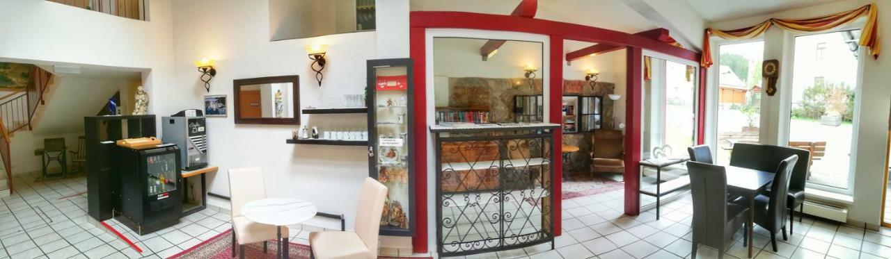 Familie Zuser Hotel Garni มิตแตร์บาค ภายนอก รูปภาพ